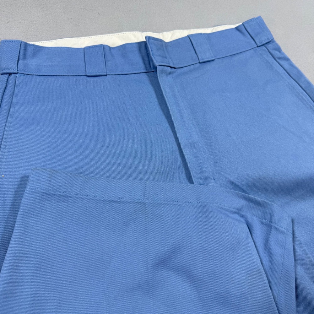 Dickies Mens Light Blue Flat Front Work Shorts Multi-Use Pocket Size 34